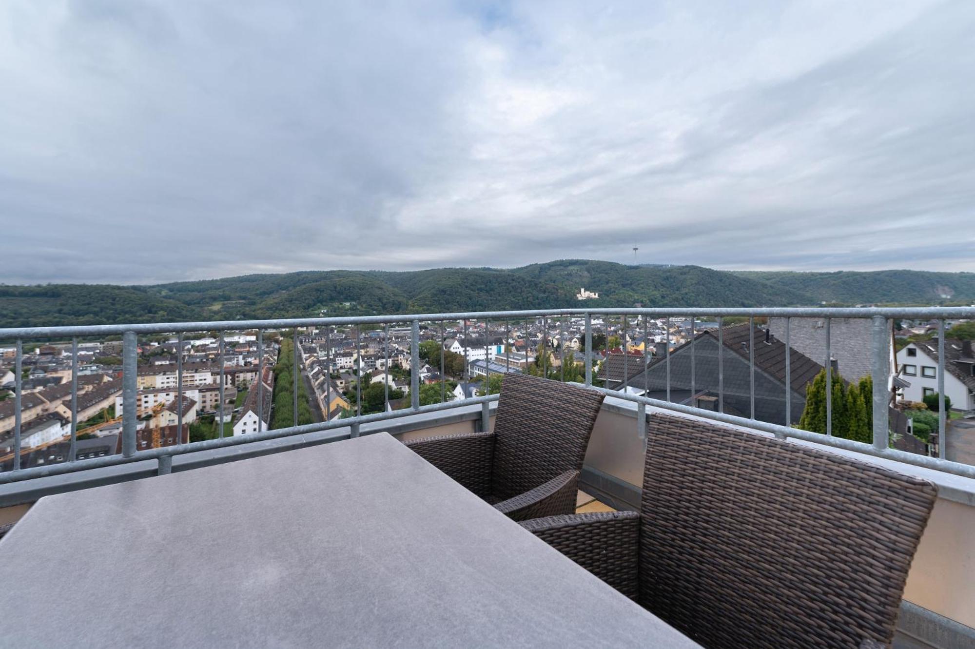 Ferienwohnung Im Rosenberg Lahnstein Dış mekan fotoğraf